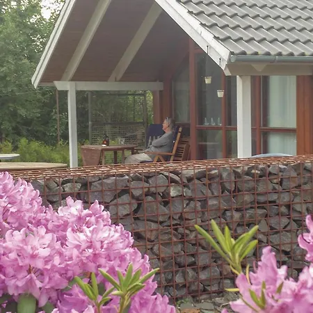 Four-Bedroom Holiday Home In Farso Nyaraló *
