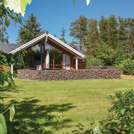Four-Bedroom Holiday Home In Farso Nyaraló Farsø